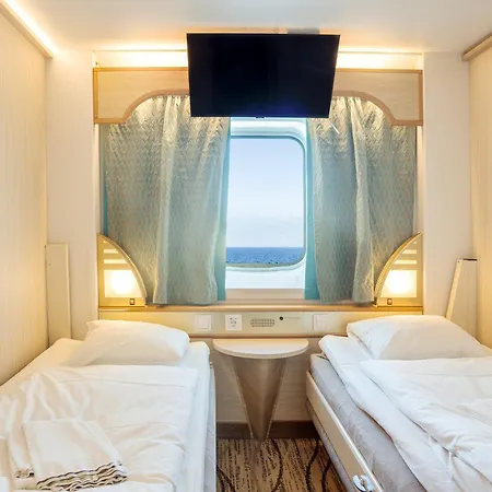 Viking Line Ferry Viking Cinderella - 2-night Cruise Tallinn-stockholm-tallinn  *